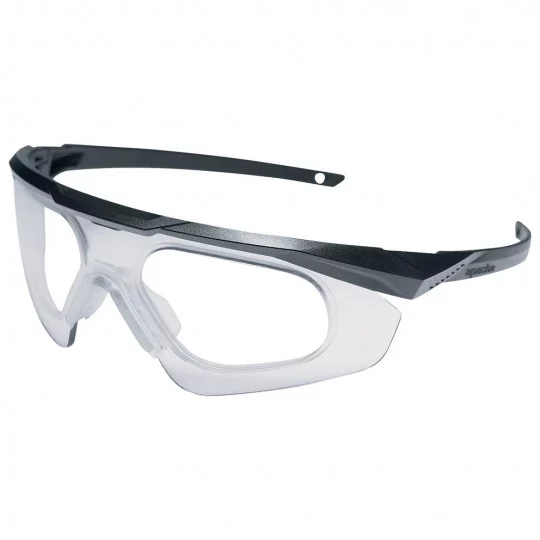 uvex apache spec - profesionální ochrana zraku pro speciální jednotky, speciální síly a armády. Brýle uvex apache goggle přesvědčí maximální robustností, moderním, sportovním designem a vynikajícím komfortem při nošení. Straničkové brýle uvex apache spec s nehořlavým náhlavním obloukem a permanentní úpravou proti zamlžení (AntiFog) poskytují spolehlivou ochranu. Dodávají se v sadě s pouzdrem na brýle a náhradními zorníky v oranžové barvě a v šedé barvě s protisluneční ochranou.